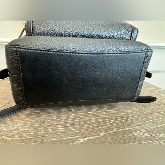 Michael Kors backpack - Picture 8 of 16